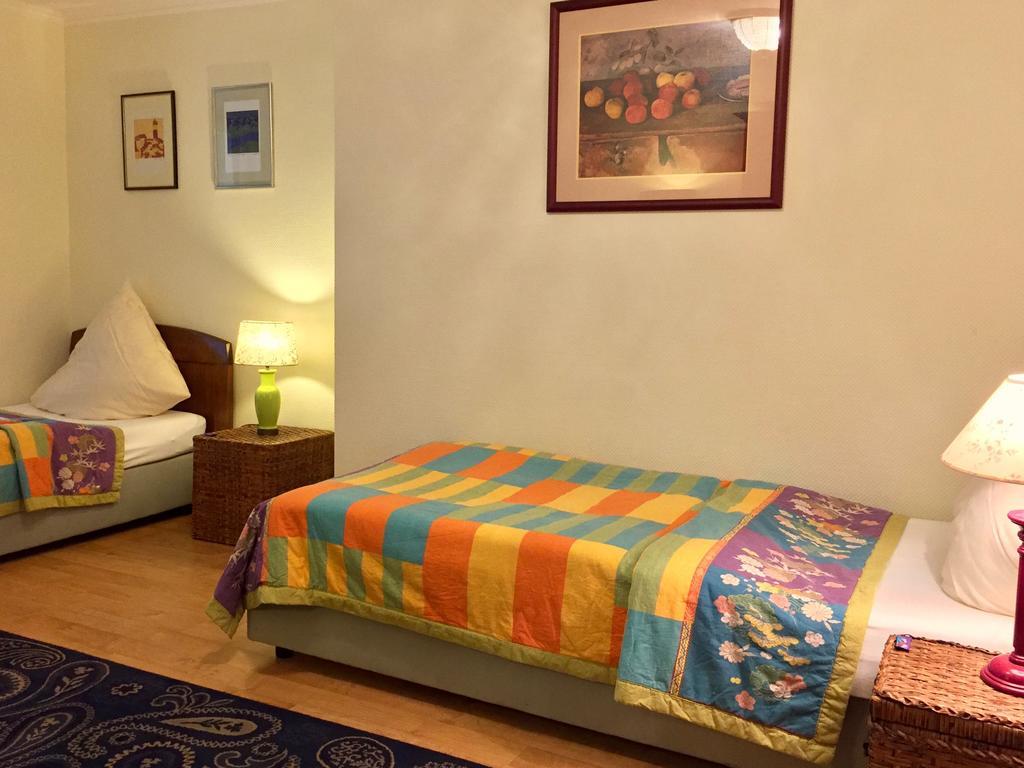 Hotel Villa Meererbusch Мербуш Экстерьер фото