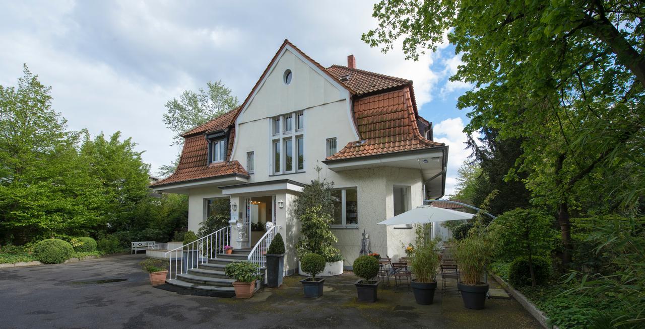 Hotel Villa Meererbusch Мербуш Экстерьер фото